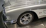 1961 Corvette convertible Thumbnail 13