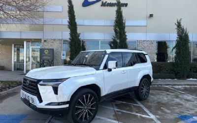 Photo of a 2025 Lexus GX 550 Luxury+ HUD Traffic JAM Assist Headed 2ND ROW Captain's PP for sale