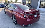 2019 ES 300h Thumbnail 6