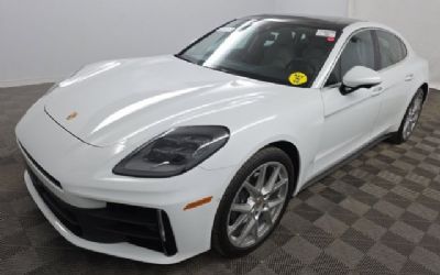 Photo of a 2025 Porsche Panamera Premium Package 21 Sport Design Wheels for sale