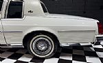 1982 Delta Eighty-Eight Royale Thumbnail 27