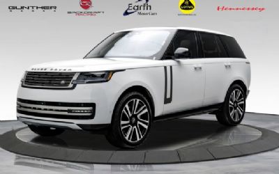 Photo of a 2023 Land Rover Range Rover SE Premium Upgrade Interior Pack 22 Wheels for sale