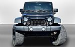2016 Wrangler Thumbnail 3