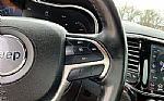 2020 Grand Cherokee Thumbnail 23