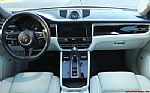 2022 Macan Thumbnail 14