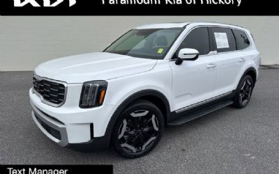 Photo of a 2024 Kia Telluride S for sale