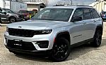 2024 Grand Cherokee Thumbnail 7