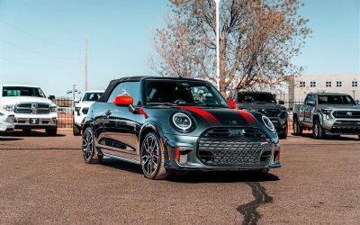 Photo of a 2025 Mini Convertible Signature Convertible for sale