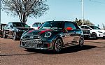 2025 Convertible Signature Thumbnail 3