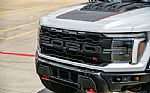 2025 F-150 Thumbnail 32
