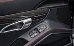 2018 911 Thumbnail 15