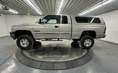 Photo of a 2000 Dodge RAM 2500 Quad Cab Short Bed 4WD for sale