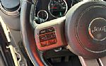 2016 Wrangler Unlimited Thumbnail 16