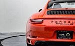 2018 911 Thumbnail 12