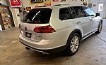 2017 Golf Alltrack Thumbnail 5