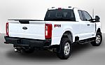 2023 F-250SD Thumbnail 11