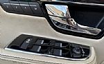 2012 XJ-Series Thumbnail 42