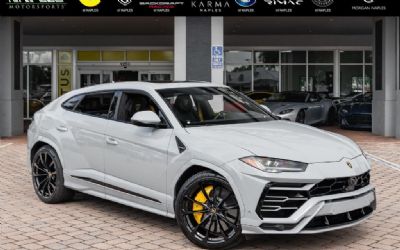 2022 Lamborghini Urus