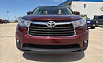 2016 Highlander Thumbnail 2