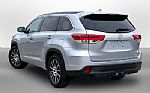 2017 Highlander Thumbnail 10