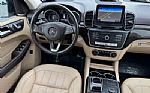 2017 GLE Thumbnail 17