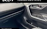 2023 RAV4 Thumbnail 27