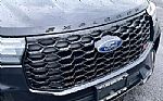 2025 Explorer Thumbnail 32