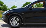 2014 Cayenne Thumbnail 27