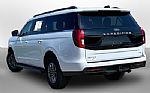 2025 Expedition Max Thumbnail 10
