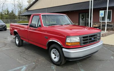 Photo of a 1995 Ford F-150 XL Truck for sale