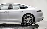 2023 Panamera Thumbnail 9