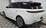 2025 Range Rover Sport Plug-in Hybrid Thumbnail 2
