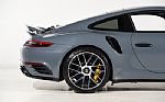 2018 911 Thumbnail 12