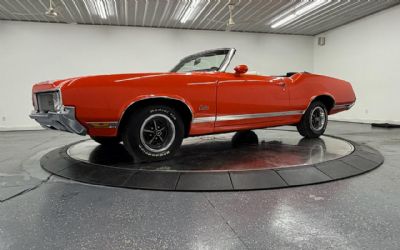 1970 Oldsmobile Cutlass Supreme 2DR Coupe Convertible