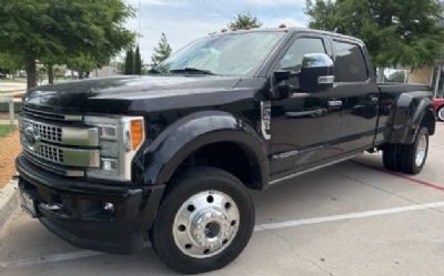 Photo of a 2018 Ford F-450SD FX4 Platinum Ultimate Package 6.7L Power Stroke DRW for sale