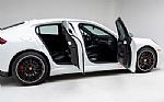 2016 Panamera GTS Thumbnail 24