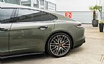 2022 Panamera Thumbnail 5