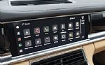 2022 Panamera Thumbnail 18
