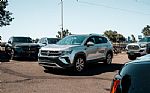 2022 Taos 1.5T SE Thumbnail 3