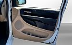 2014 Grand Caravan Thumbnail 26