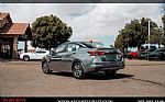 2025 Versa 1.6 SV Thumbnail 5
