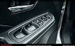 2025 Versa 1.6 SV Thumbnail 18
