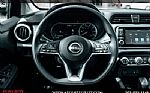 2025 Versa 1.6 SV Thumbnail 23