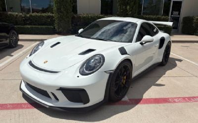 Photo of a 2019 Porsche 911 GT3 RS PDK Pccb Front Lift Pdls Chrono Package for sale