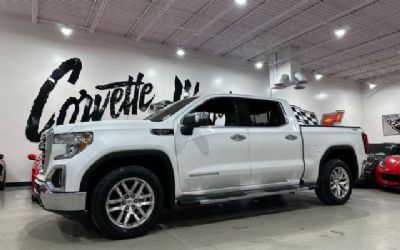 2020 GMC Sierra 1500 4WD Crew SLT Premium, X31 Off Road, Gorgeous! Pickup Truck