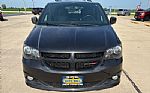 2018 Grand Caravan Thumbnail 3