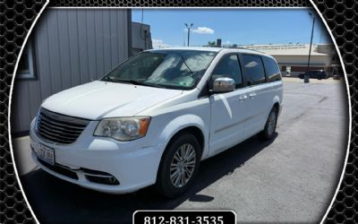 Photo of a 2014 Chrysler Town & Country 4DR WGN Touring-L for sale