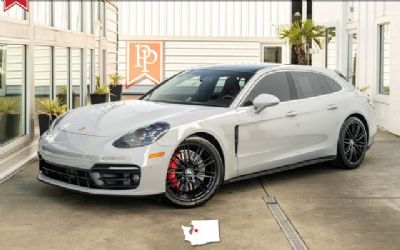 Photo of a 2023 Porsche Panamera 4S for sale
