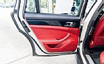 2023 Panamera Thumbnail 25