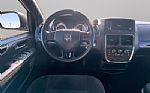 2017 Grand Caravan Thumbnail 5
